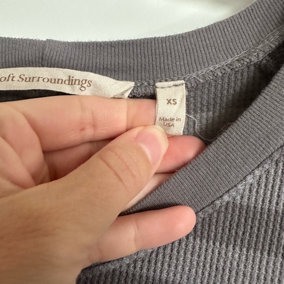 Soft Surroundings Thermal Top with Kangaroo Pocket - Picture 2 of 8